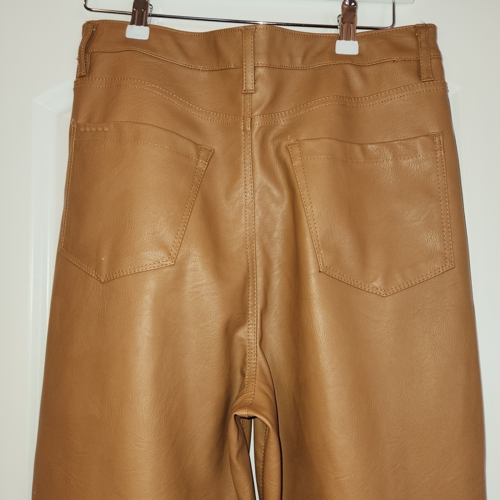 Blank NYC The Baxter Tan Vegan Leather Pants Straight Leg Size 29 High Rise Zip - Picture 7 of 14